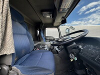 ISUZU Giga Refrigerator & Freezer Truck QKG-CYJ77A 2013 590,000km_9