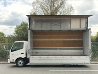 HINO Dutro Aluminum Wing TPG-XZU722M 2019 167,000km_5