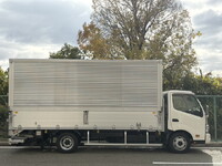 HINO Dutro Aluminum Wing TPG-XZU722M 2019 167,000km_7