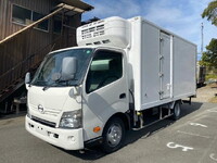 HINO Dutro Refrigerator & Freezer Truck TKG-XZU710M 2015 225,061km_3
