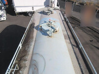 ISUZU Giga バルクシャ（フンリュウタイウンパンシャ） QKG-CYM77BM 2016 136,000km_13