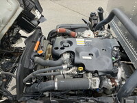 ISUZU Elf Aluminum Van TPG-NPS85AN 2018 246,797km_26