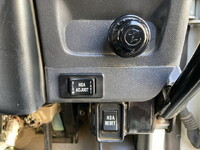 ISUZU Elf Dump PB-NKR81AD 2005 19,000km_33