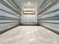 ISUZU Forward Refrigerator & Freezer Truck TKG-FRR90S2 2015 551,000km_12