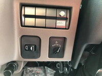 MITSUBISHI FUSO Canter Truck (With 4 Steps Of Cranes) 2PG-FEB80 2025 150km_9