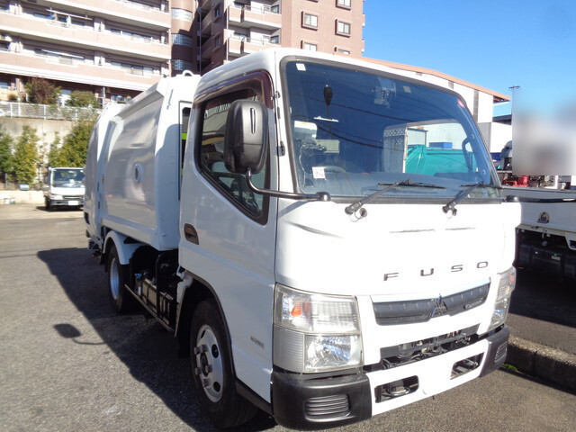 MITSUBISHI FUSO Canter Garbage Truck TKG-FEA50 2015 84,719km