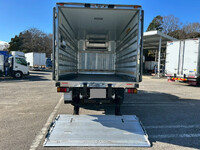 ISUZU Elf Refrigerator & Freezer Truck 2RG-NPR88YN 2018 132,791km_12