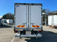 ISUZU Elf Refrigerator & Freezer Truck 2RG-NPR88YN 2018 132,791km_4