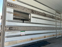 ISUZU Elf Refrigerator & Freezer Truck 2RG-NPR88YN 2018 132,791km_8