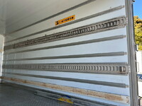 ISUZU Elf Refrigerator & Freezer Truck 2RG-NPR88YN 2018 132,791km_9