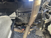 ISUZU Elf Bottle Van TRG-NMR85AN 2018 120,540km_19