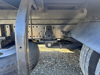 ISUZU Elf Bottle Van TRG-NMR85AN 2018 120,540km_22