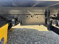 ISUZU Elf Bottle Van TRG-NMR85AN 2018 120,540km_23