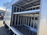 ISUZU Elf Bottle Van TRG-NMR85AN 2018 120,540km_25