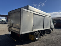 ISUZU Elf Bottle Van TRG-NMR85AN 2018 120,540km_2