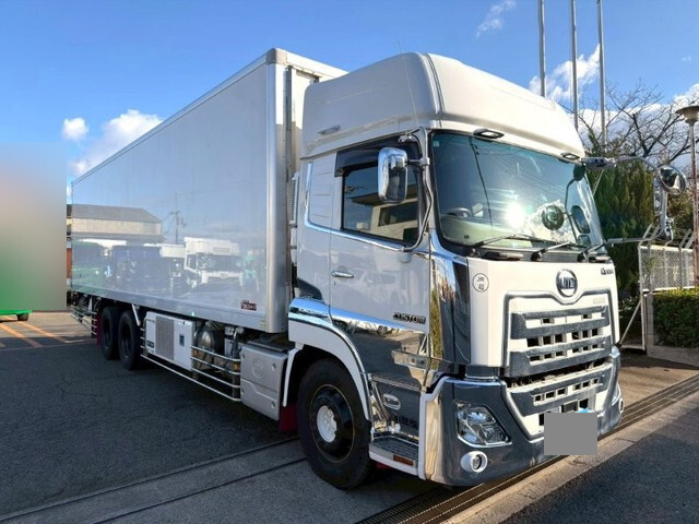 Quon Refrigerator & Freezer Truck_1