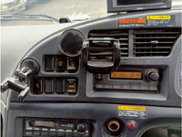 ISUZU Giga Trailer Head PKG-EXZ52J8 2010 304,000km_13