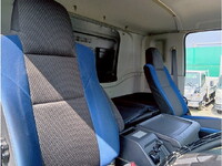 ISUZU Giga Aluminum Wing QKG-CYJ77B 2017 559,249km_15