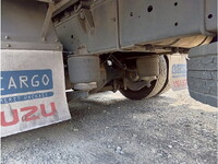 ISUZU Giga Aluminum Wing QKG-CYJ77B 2017 559,249km_23