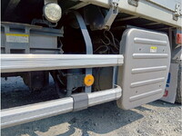 ISUZU Giga Aluminum Wing QKG-CYJ77B 2017 559,249km_32