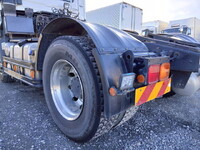 UD TRUCKS Quon Trailer Head QPG-GK5XAB 2017 496,100km_11