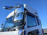 UD TRUCKS Quon Trailer Head QPG-GK5XAB 2017 496,100km_12