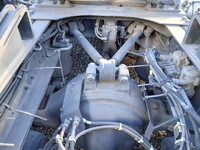 UD TRUCKS Quon Trailer Head QPG-GK5XAB 2017 496,100km_18