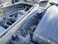 UD TRUCKS Quon Trailer Head QPG-GK5XAB 2017 496,100km_19