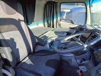 UD TRUCKS Quon Trailer Head QPG-GK5XAB 2017 496,100km_39