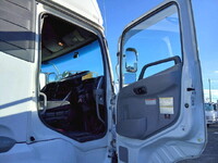 UD TRUCKS Quon Trailer Head QPG-GK5XAB 2017 496,100km_40