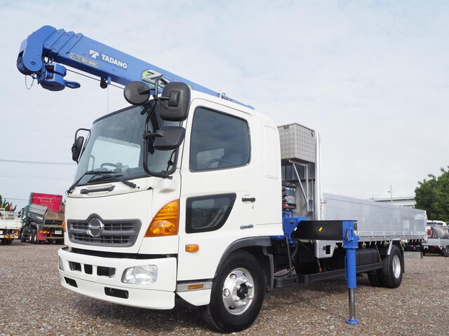Ranger Truck (With 4 Steps Of Cranes)_1