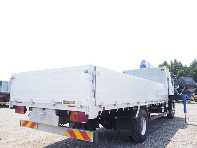 Ranger Truck (With 4 Steps Of Cranes)_2