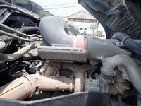 UD TRUCKS Quon Trailer Head QKG-GK6XAB 2017 499,000km_28