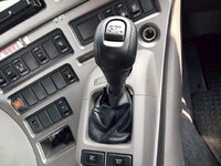 UD TRUCKS Quon Trailer Head LKG-GK5XAB 2011 358,000km_17