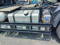 UD TRUCKS Quon Trailer Head LKG-GK5XAB 2011 358,000km_23