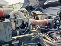 UD TRUCKS Quon Trailer Head LKG-GK5XAB 2011 358,000km_35