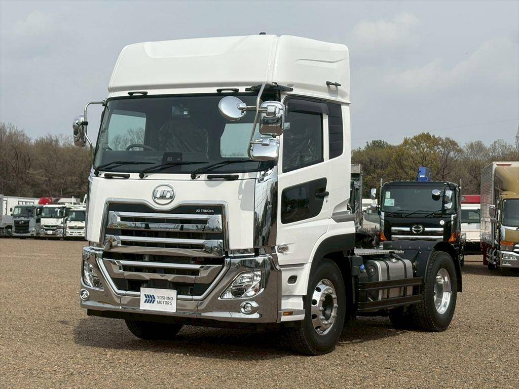 UD TRUCKS Quon Trailer Head 2RG-GK5DAB 2025 1,000km