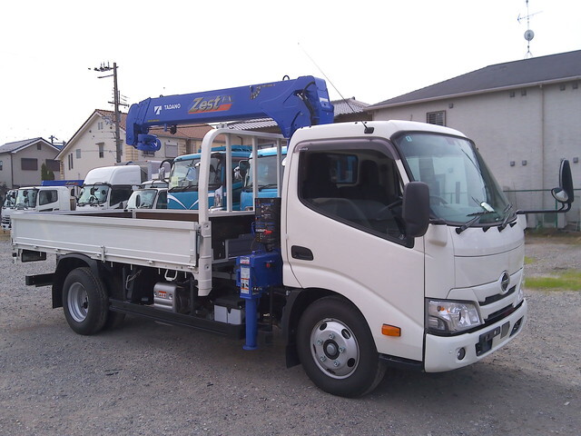 HINO Dutro Truck (With 4 Steps Of Cranes) 2KG-XZU650M 2025 1,283km