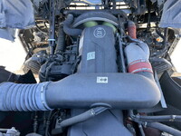 UD TRUCKS Quon Trailer Head QPG-GK5XAB 2017 352,000km_15