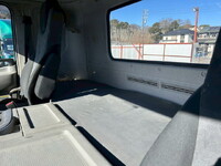 UD TRUCKS Quon Trailer Head QPG-GK5XAB 2017 352,000km_20