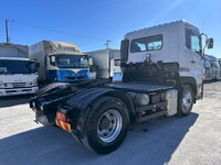 UD TRUCKS Quon Trailer Head QPG-GK5XAB 2017 352,000km_2