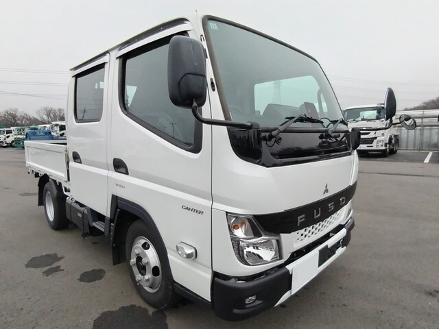 MITSUBISHI FUSO Canter Double Cab 2RG-FBA20 2024 1,359km