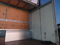 ISUZU Giga Aluminum Wing QKG-CYJ77B 2016 534,000km_17