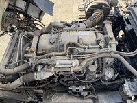 ISUZU Giga Aluminum Wing QKG-CYJ77B 2016 533,000km_17