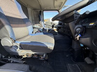 ISUZU Giga Aluminum Wing QKG-CYJ77B 2016 533,000km_33