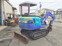 HOKUETSU INDUSTRIES  Mini Excavator AX22-2  1,508h_2