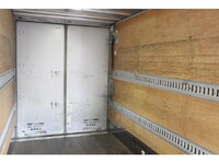 TOYOTA Dyna Aluminum Van TPG-XZU655 2018 136,000km_17