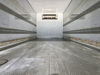 ISUZU Forward Refrigerator & Freezer Truck TKG-FRR90S2 2017 464,461km_11