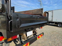 HINO Ranger Dump TKG-FD7JDAA 2016 248,000km_17