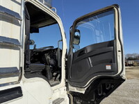 ISUZU Giga Flat Body QKG-CYJ77B 2017 996,575km_28